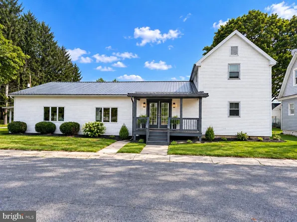 36 Poplar St, Mount Union, PA 17066