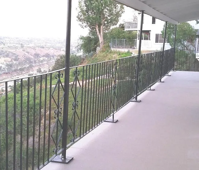 Covered Cantilevered 300 sf Deck (Southward Perspective)