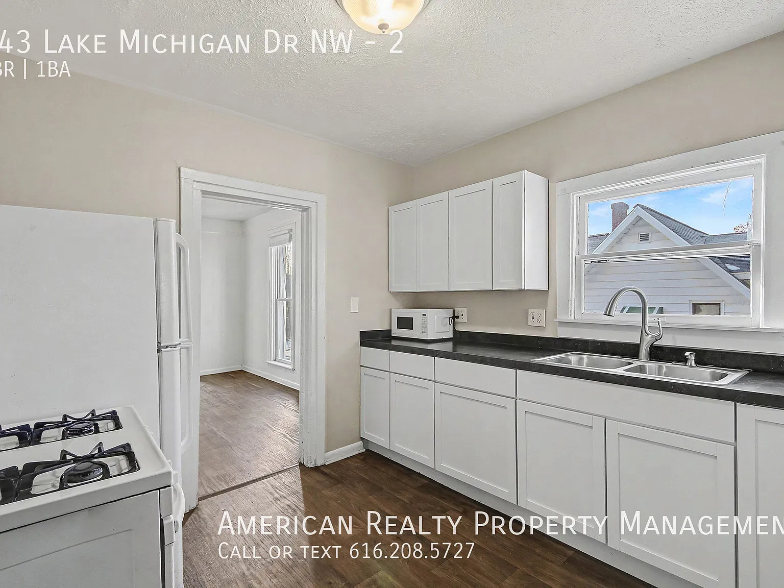 3 bed, 984 sqft, $1,400 — Photo 3
