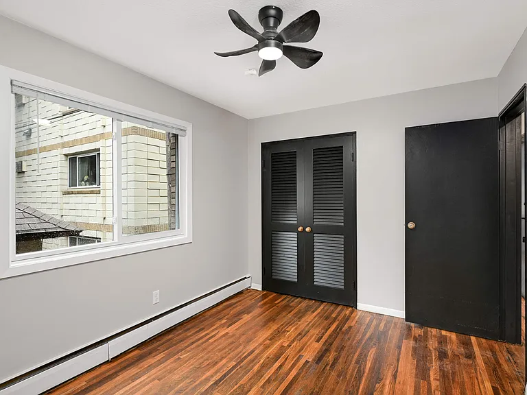 3115 Aldrich Ave S #202 — Photo 9
