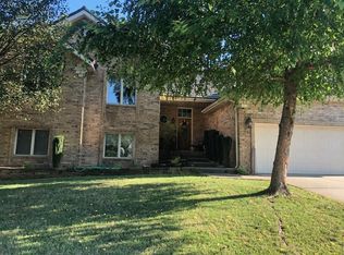 963 E Gaslight Dr, Springfield, MO 65810