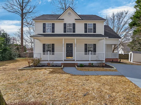 102 Driffield Ct, Knightdale, NC 27545