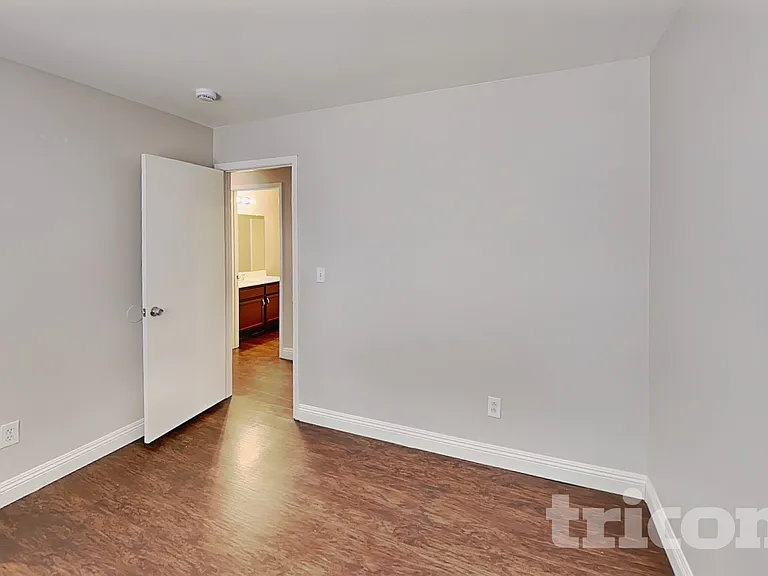 6142 Bedrock Ct — Photo 13