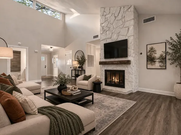 4831 Club Dr, Old Hickory, TN 37138