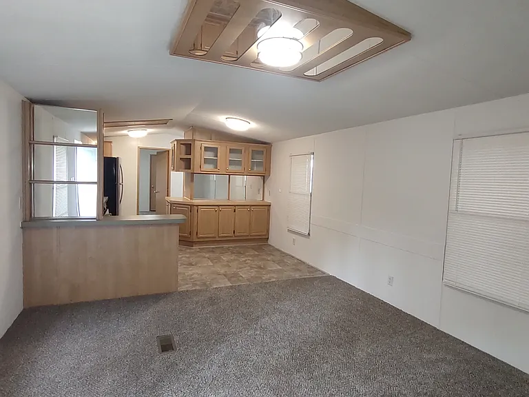 8685 Green Meadows Ln — Photo 23