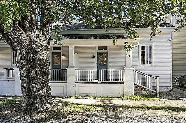 1st image of 931 Hillary St
