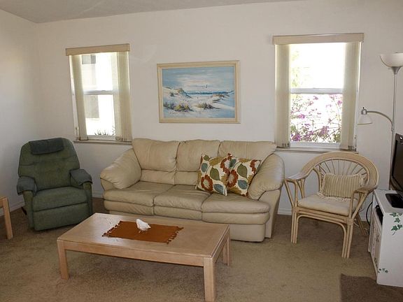 3rd image of 1200 Nettles Blvd