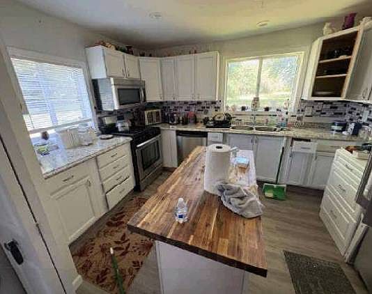 2nd image of 8052 Beecher Rd