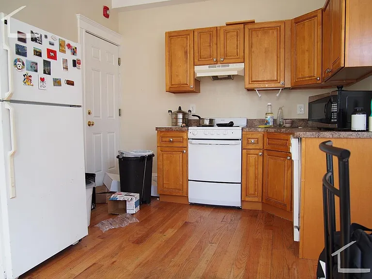 887B Huntington Ave #A1 — Photo 6