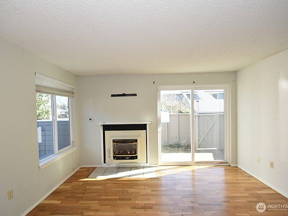 3rd image of 2720 Club Court #107