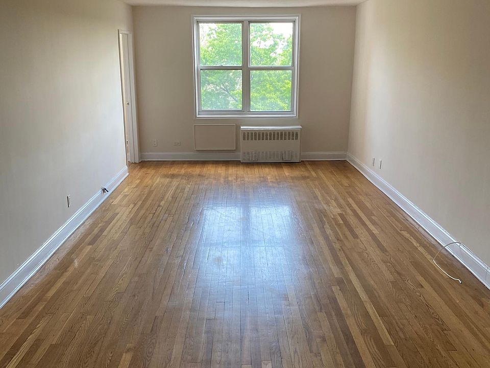2nd image of 169 Bronx River Rd #Kk6