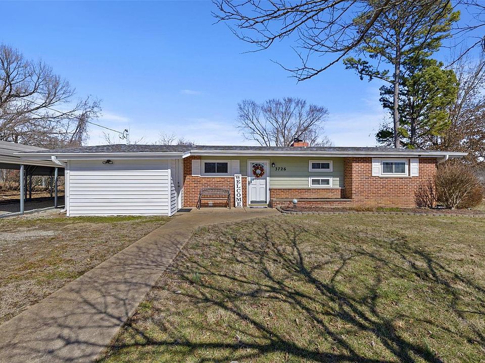 1st image of 3726 Terrace Dr