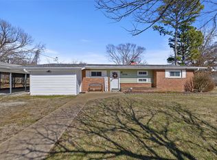 3726 Terrace Dr, House Springs, MO 63051