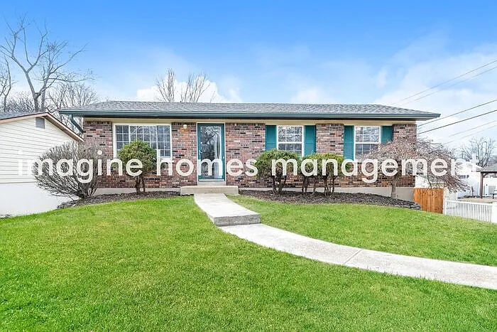 174 Burncoate Dr photo 1