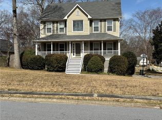 722 Thornapple Trl, Lawrenceville, GA 30046