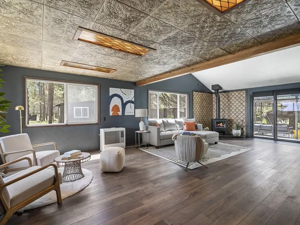 55050 Huntington Rd, Bend, OR 97707