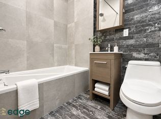 212 Grand St #1A, Brooklyn, NY 11211
