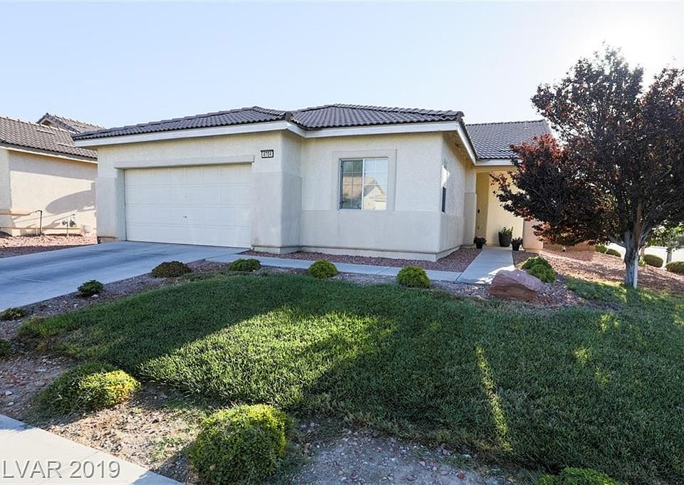 1st image of 4704 Vincent Hill Ct