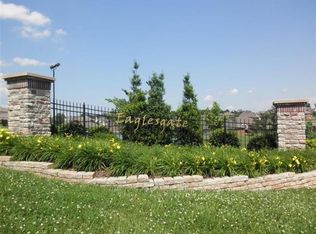 6097 S Prospect Ave, Springfield, MO 65804