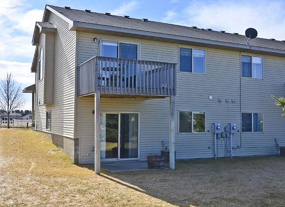 2nd image of 1373 Jasmine Ct S