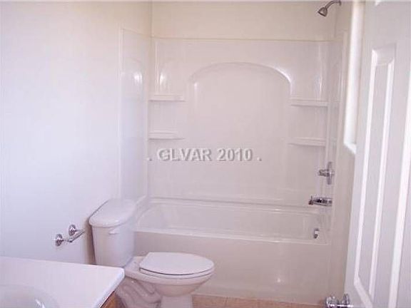 5th image of 11953 Wedgebrook St