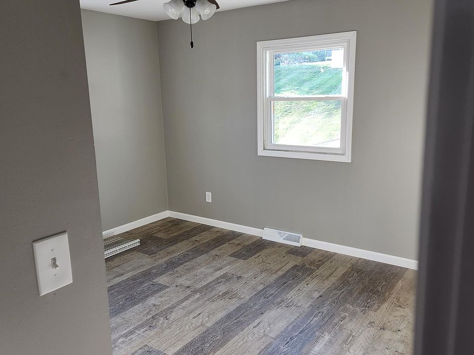 1st image of 2532 Dale Ct