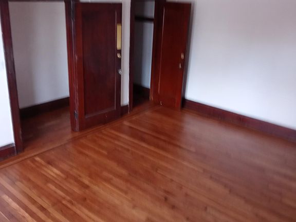 5th image of 101 Ravenhurst Ave