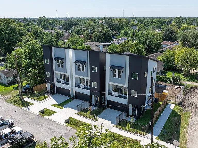 4106 Alice St — Photo 15