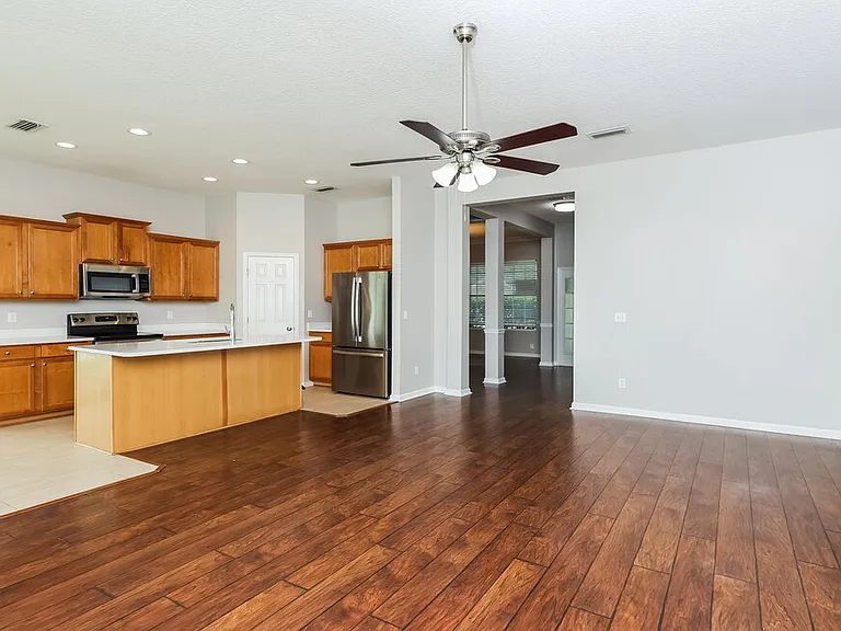 6560 Sandlers Preserve Dr — Photo 3