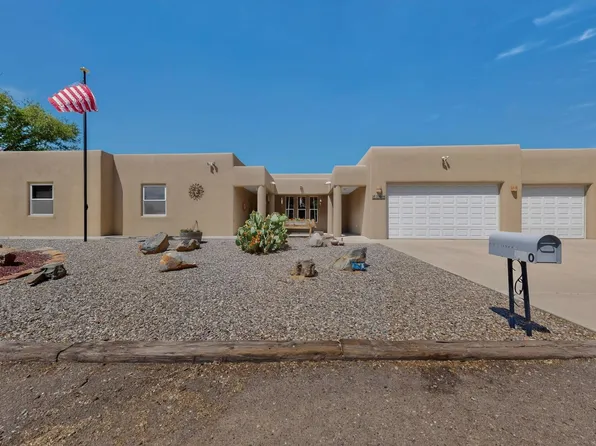 250 Phillips Rd, Los Lunas, NM 87031