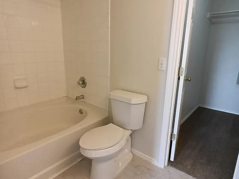 11215 Dublin Trce — Photo 20