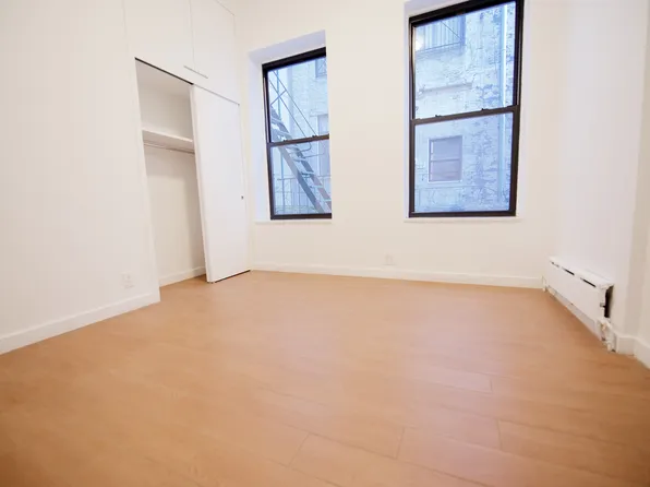 181 East Broadway image 2 of 5