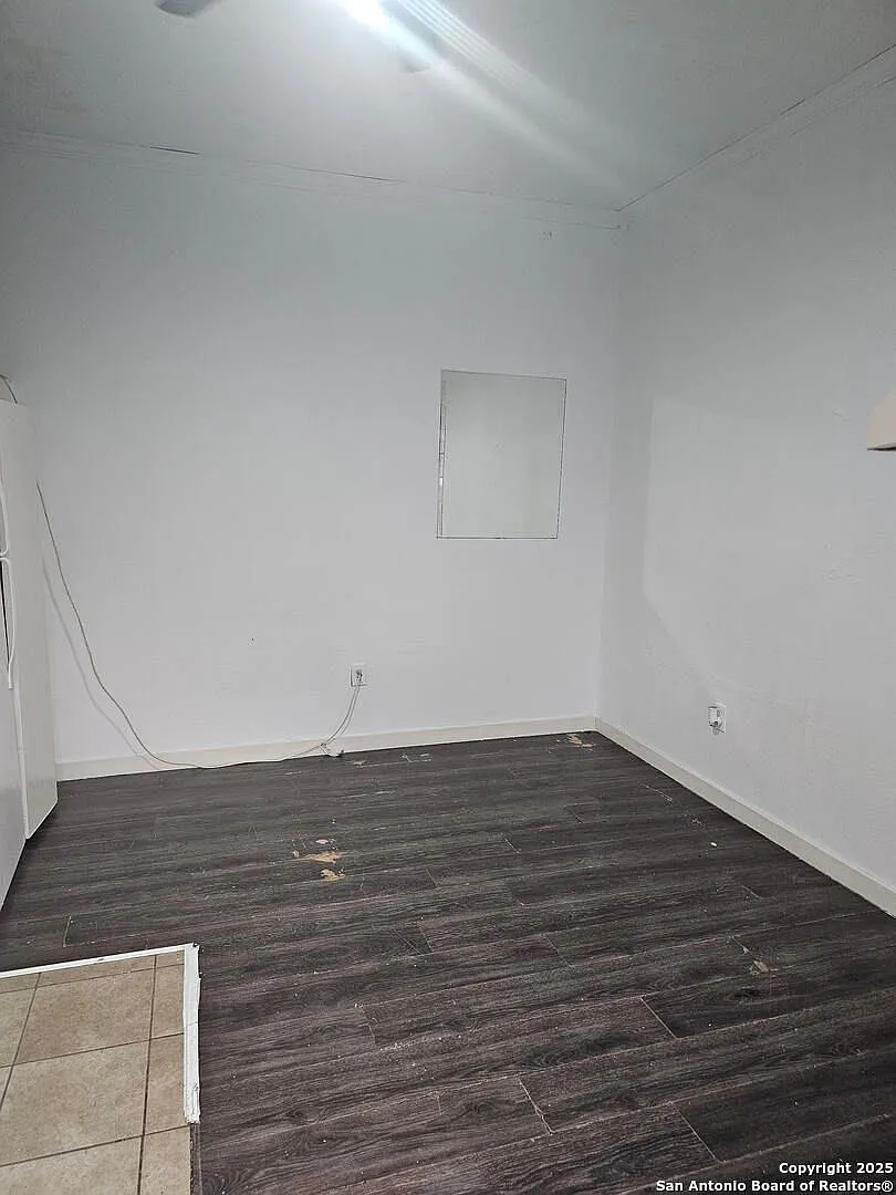 Studio Apartment Near Downtown! — Photo 4