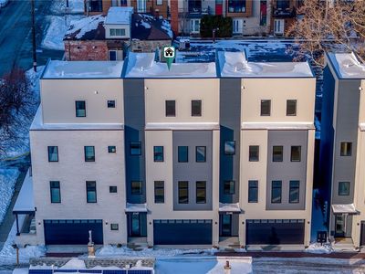 2147 Columbus Rd, Cleveland, OH, 44113