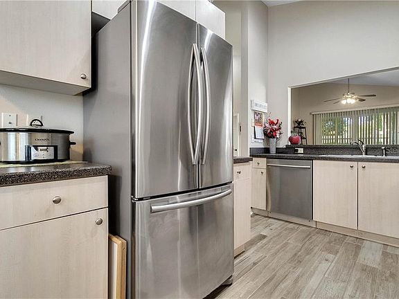 2nd image of 2977 Pinnacle Ct