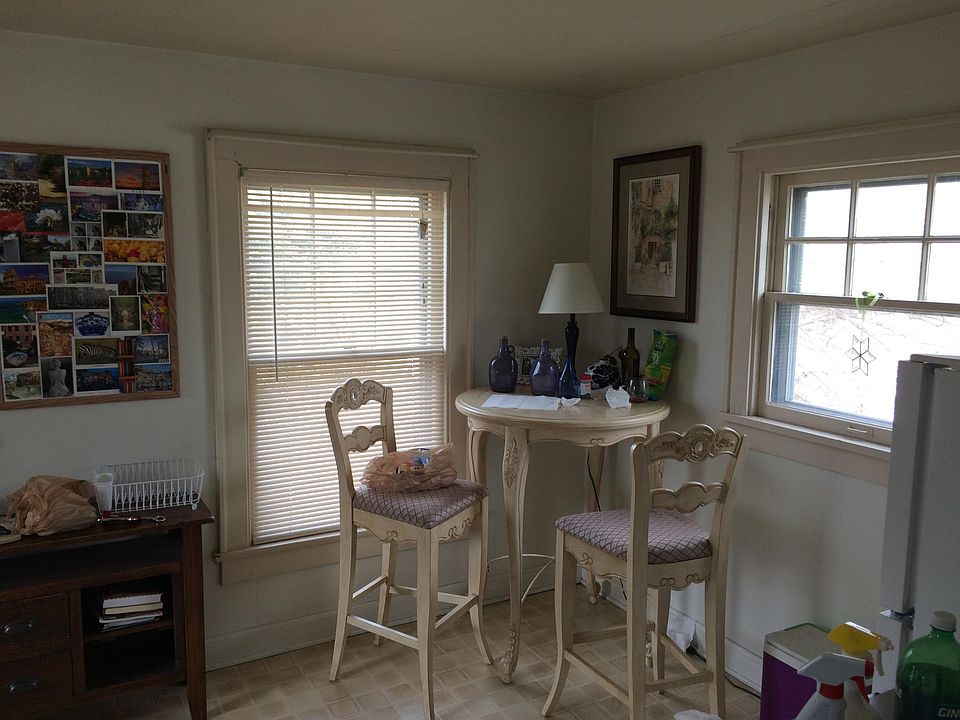 #4 dining area off the large kitchen
