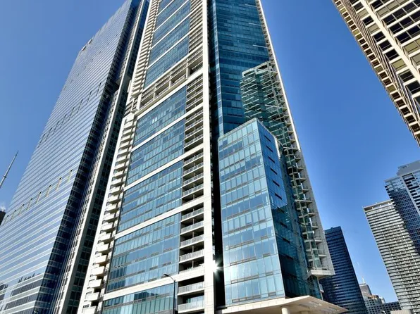 340 E Randolph St Unit 1901, Chicago, IL 60601