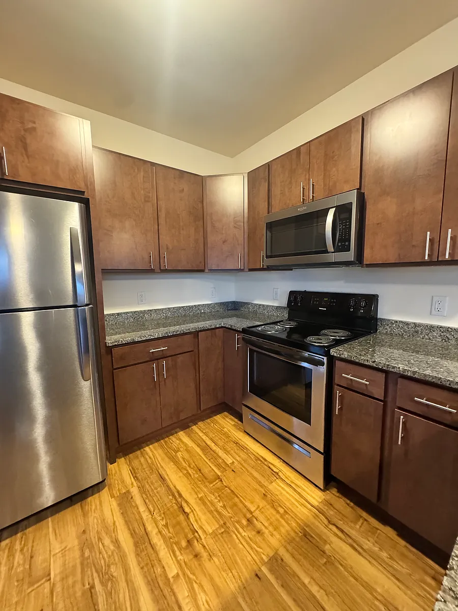 Building Photo - Waubesa Villages