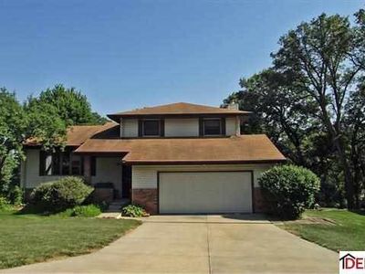 3621 Rainey Cir, Plattsmouth, NE, 68048