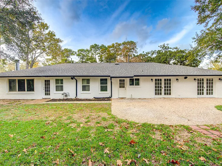 8439 Westview Dr — Photo 22