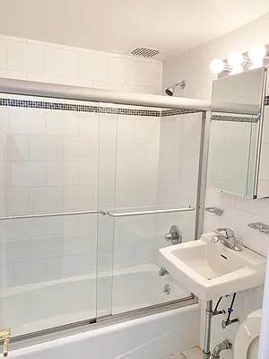 Rented by TZM Realty Properties | media 10