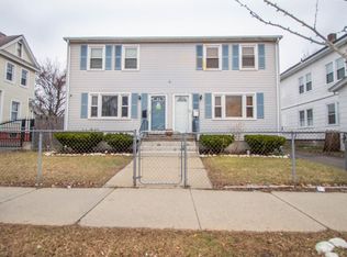 697-699 Carew St, Springfield, MA 01104