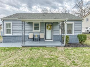 916 Clark St, Bristol, VA 24201