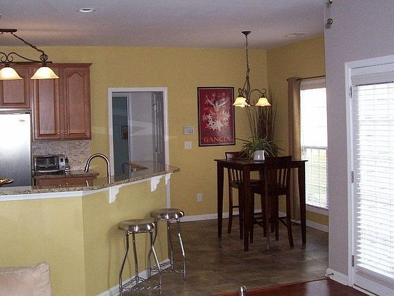Kitchen and breakfast area.