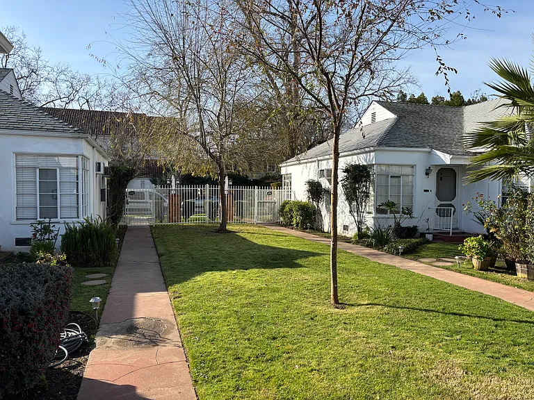 The Cottages on O Street — Photo 11