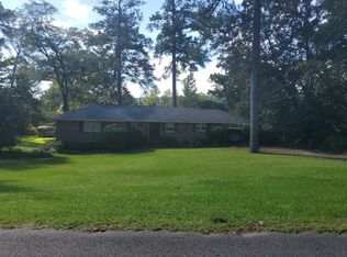 975 Avenue Of Pnes, Macon, GA 31204