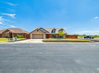 1902 Chesney Ln, San Angelo, TX 76904