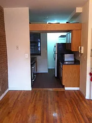 Rented by Katzen Group