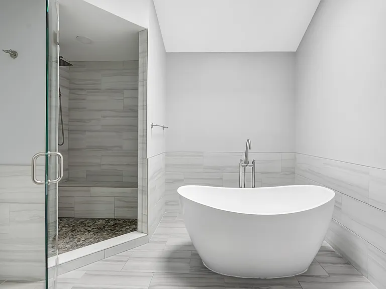 3 Forest Rd — Photo 24