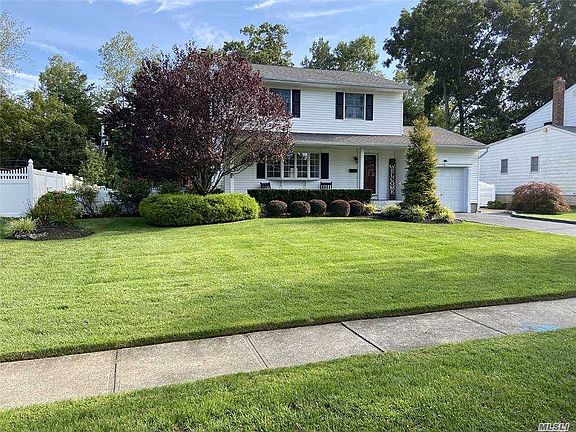 4th image of 24 Schuyler Dr